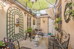 Maison de couture Santiago Lomelli