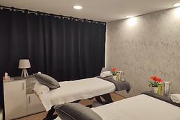 AMBAR THAI MASSAGES