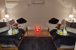 AMBAR THAI MASSAGES