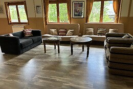 APARTAMENTOS SOLANA, HOTEL TAULL & ROMANIC